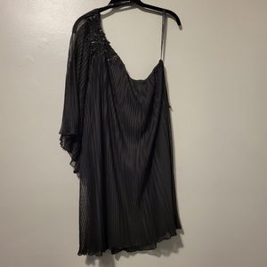 NWT Size XL Bisou Bisou Michele Bohbot Black One Shoulder Dress